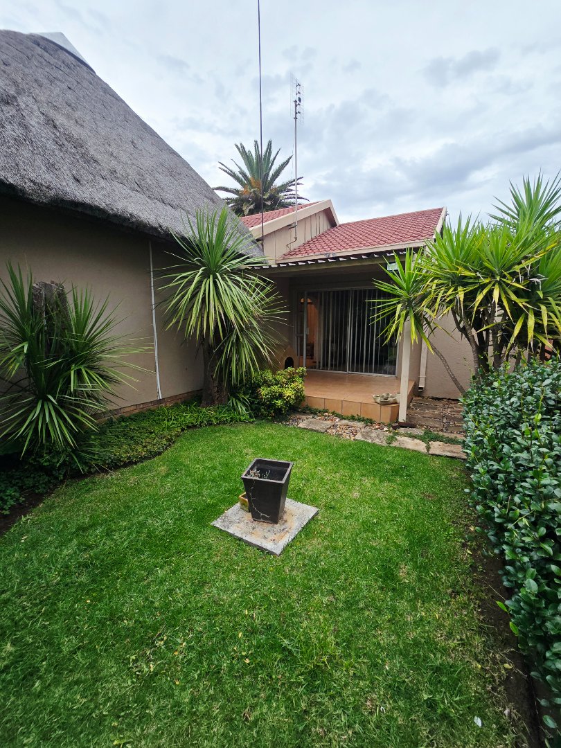3 Bedroom Property for Sale in La Hoff North West